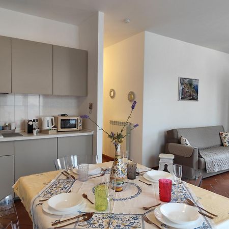 La Casa Di Giada, Appartamento In Villetta Con Aria Condizionata, Wi-Fi E Parcheggio Gratuito Poggi Eksteriør bilde