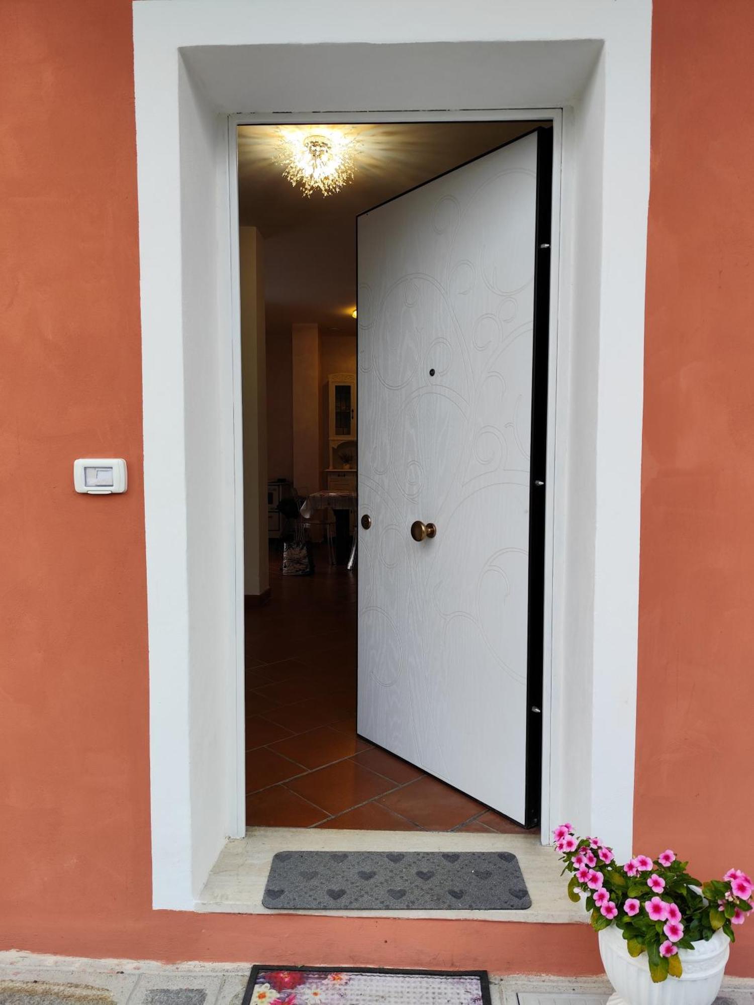 La Casa Di Giada, Appartamento In Villetta Con Aria Condizionata, Wi-Fi E Parcheggio Gratuito Poggi Eksteriør bilde