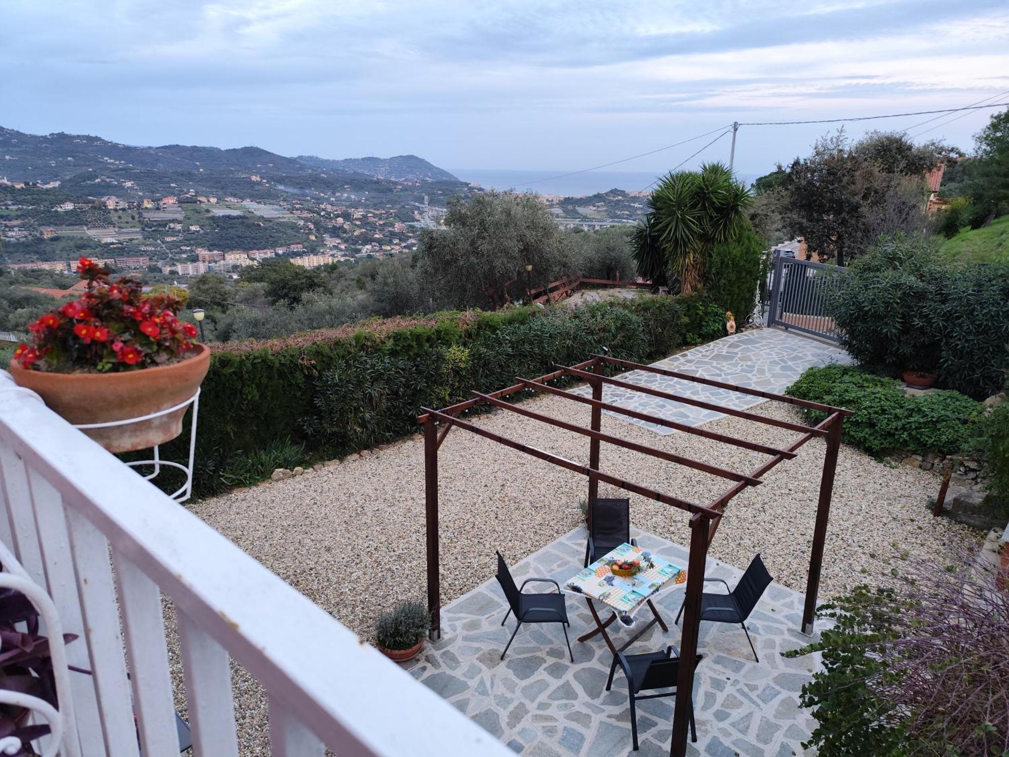 La Casa Di Giada, Appartamento In Villetta Con Aria Condizionata, Wi-Fi E Parcheggio Gratuito Poggi Eksteriør bilde